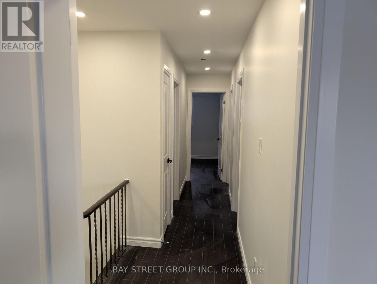 Photo 3 of 44 Lilac Avenue, Markham ON