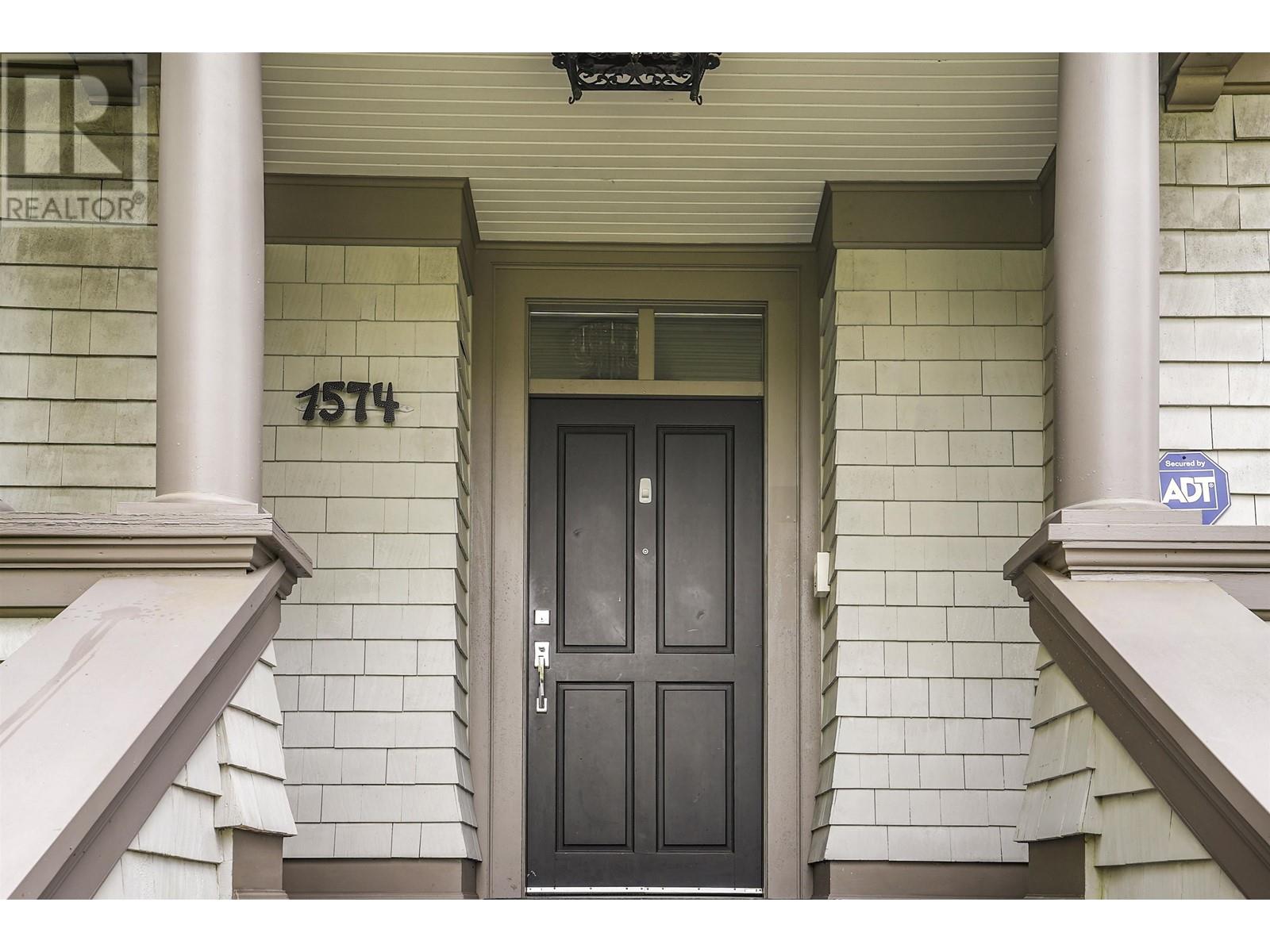 Photo 2 of 1574 Angus Drive, Vancouver BC