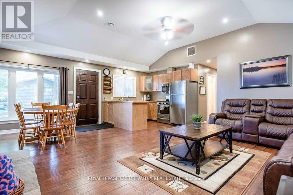 230 ROBINS POINT ROAD - 10