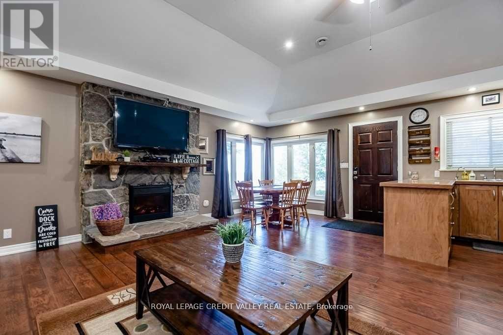 230 ROBINS POINT ROAD - 11