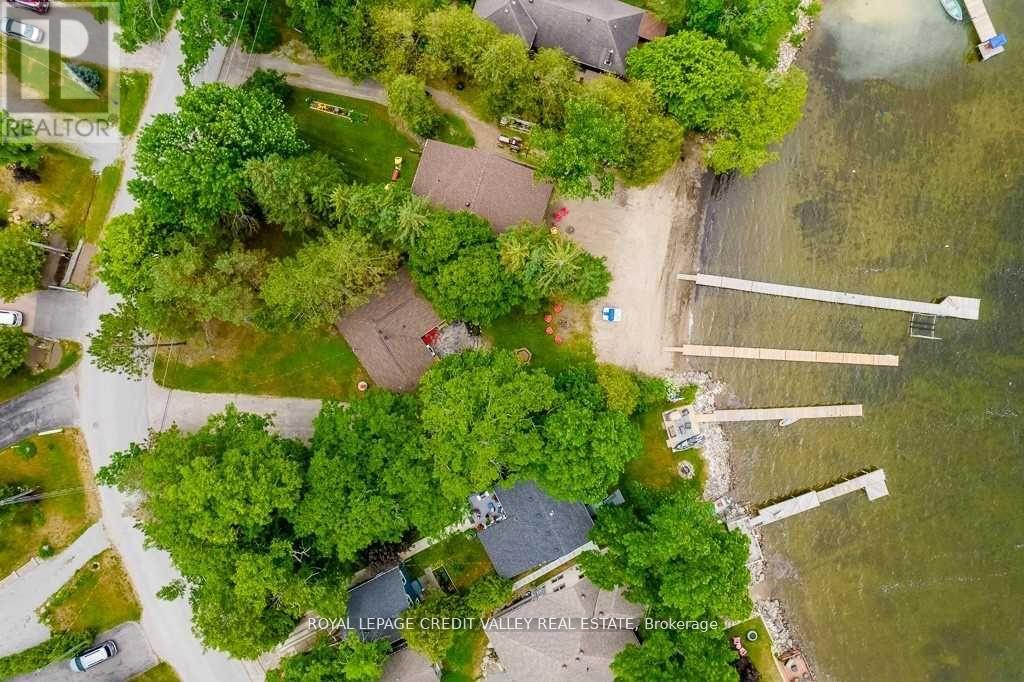 230 ROBINS POINT ROAD - 21