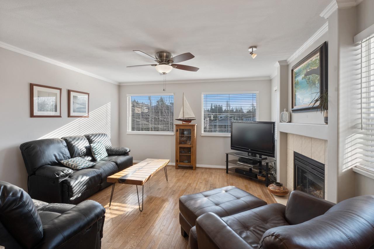 835 STEVENS STREET, White Rock real estate listing R2984946