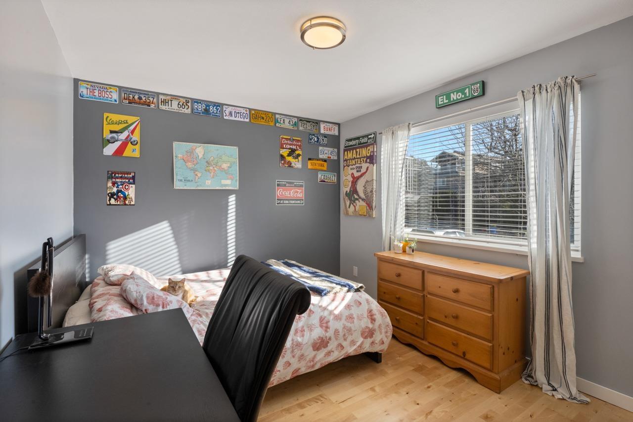 835 STEVENS STREET, White Rock real estate listing R2984946