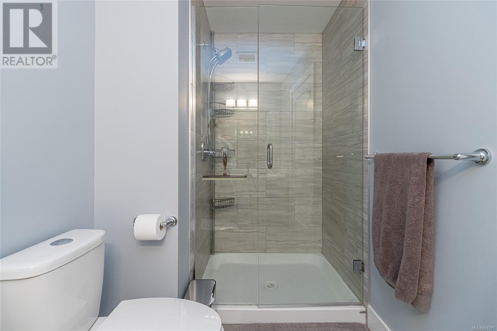 Photo 15 of 2178 Winfield Dr, Sooke BC
