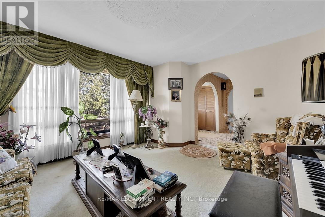 Photo 19 of 492 Second Road E, Hamilton ON