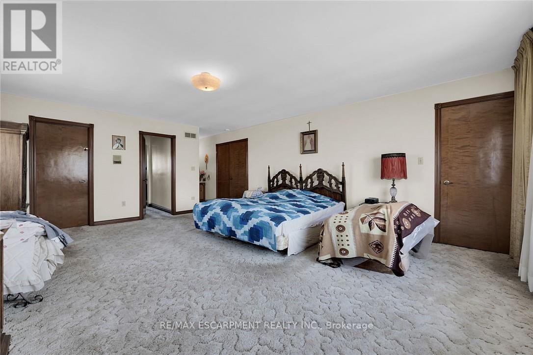 Photo 20 of 492 Second Road E, Hamilton ON