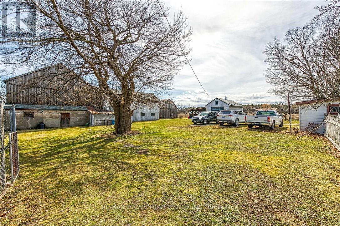 Photo 29 of 492 Second Road E, Hamilton ON