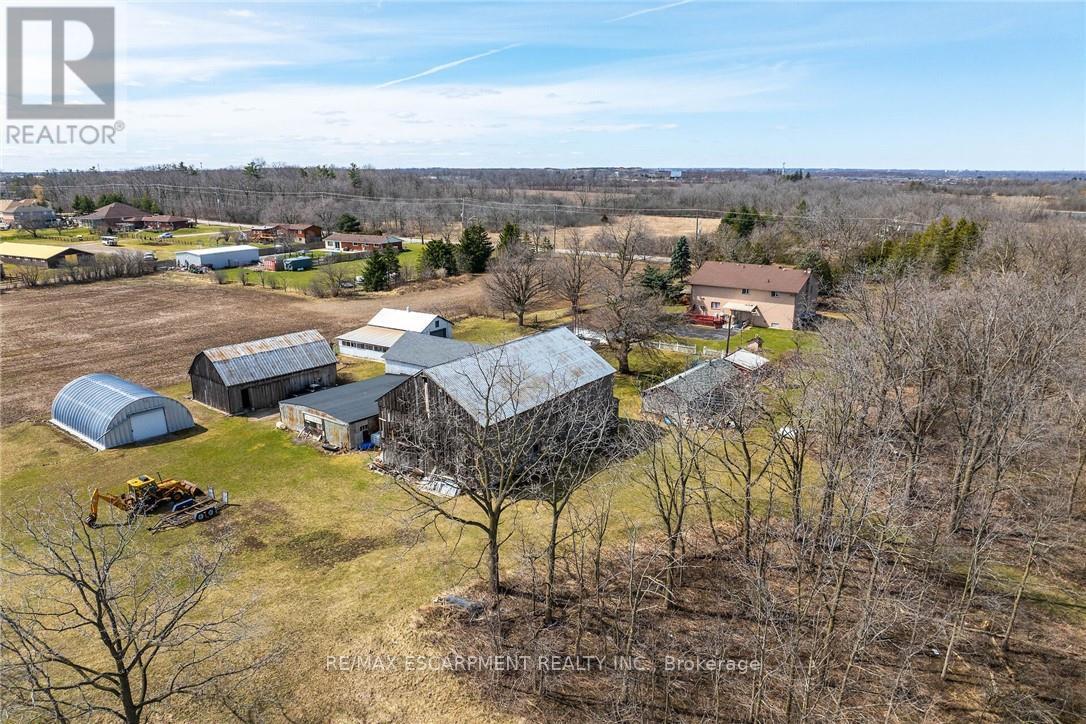 Photo 36 of 492 Second Road E, Hamilton ON