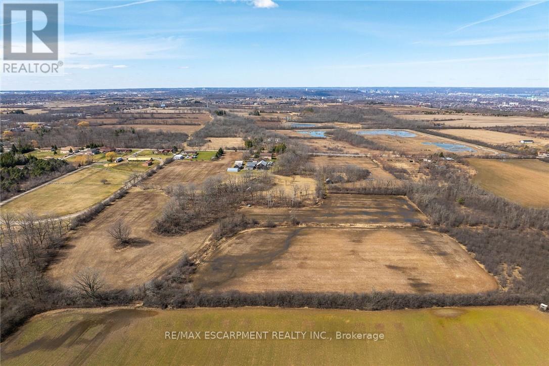 Photo 48 of 492 Second Road E, Hamilton ON