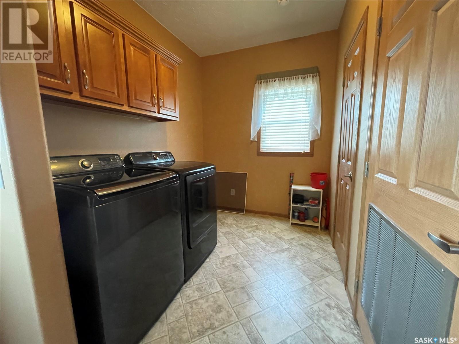 Single Family House Mobile Home for Sale in  Prairie Sun COURT Swift Current 