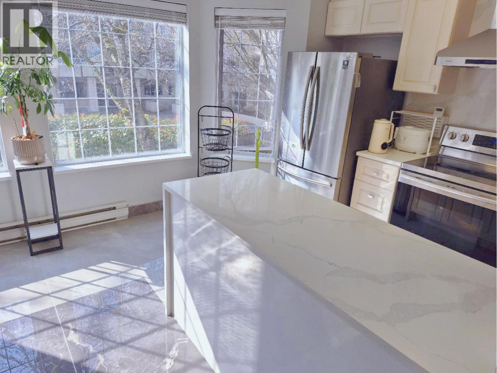 #18-8711 JONES Road, Richmond