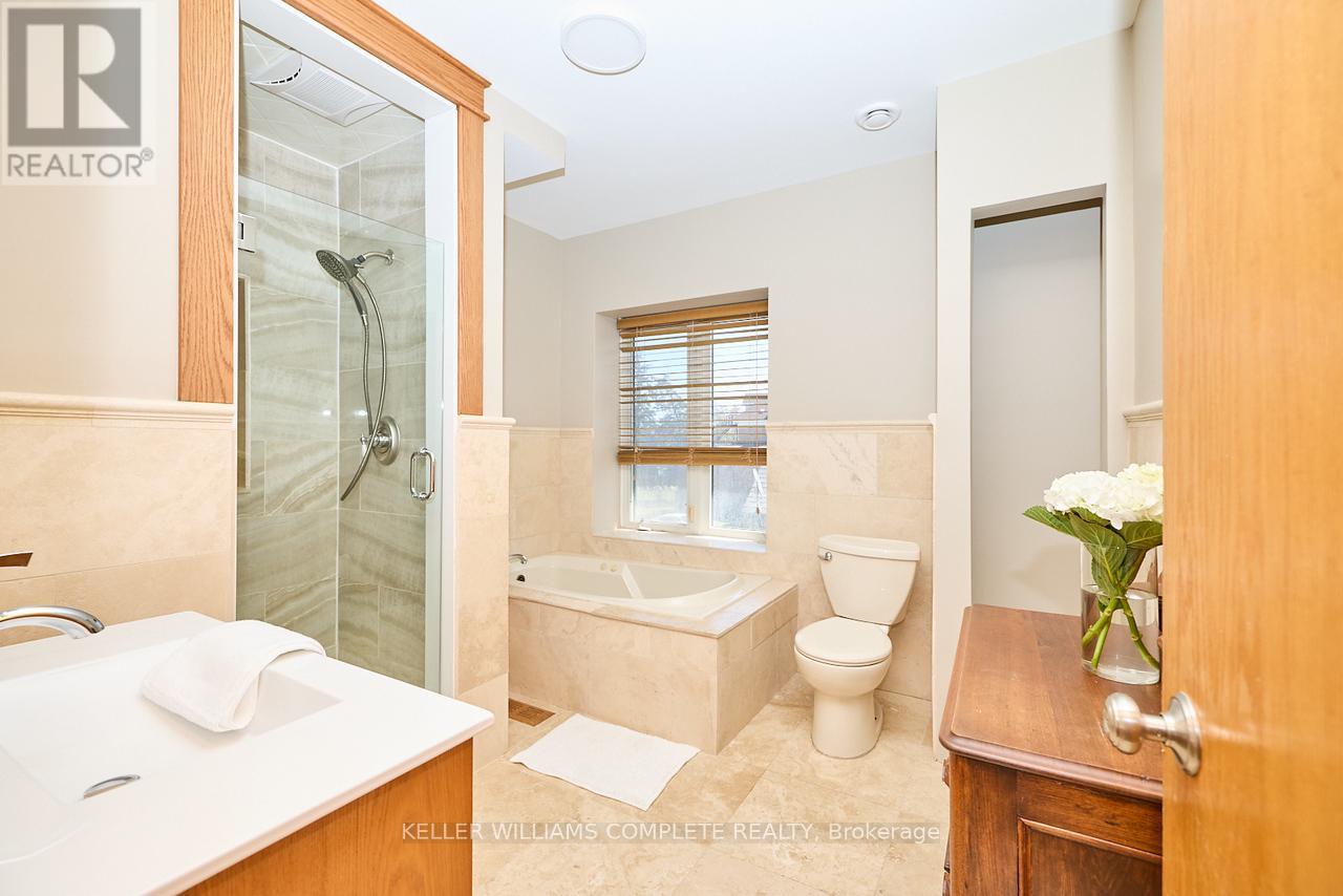 Photo 17 of 4915 King Street, Lincoln ON