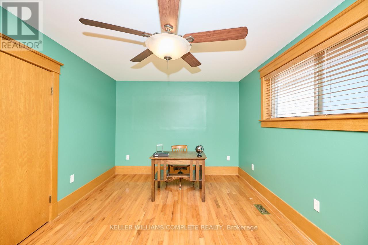 Photo 18 of 4915 King Street, Lincoln ON