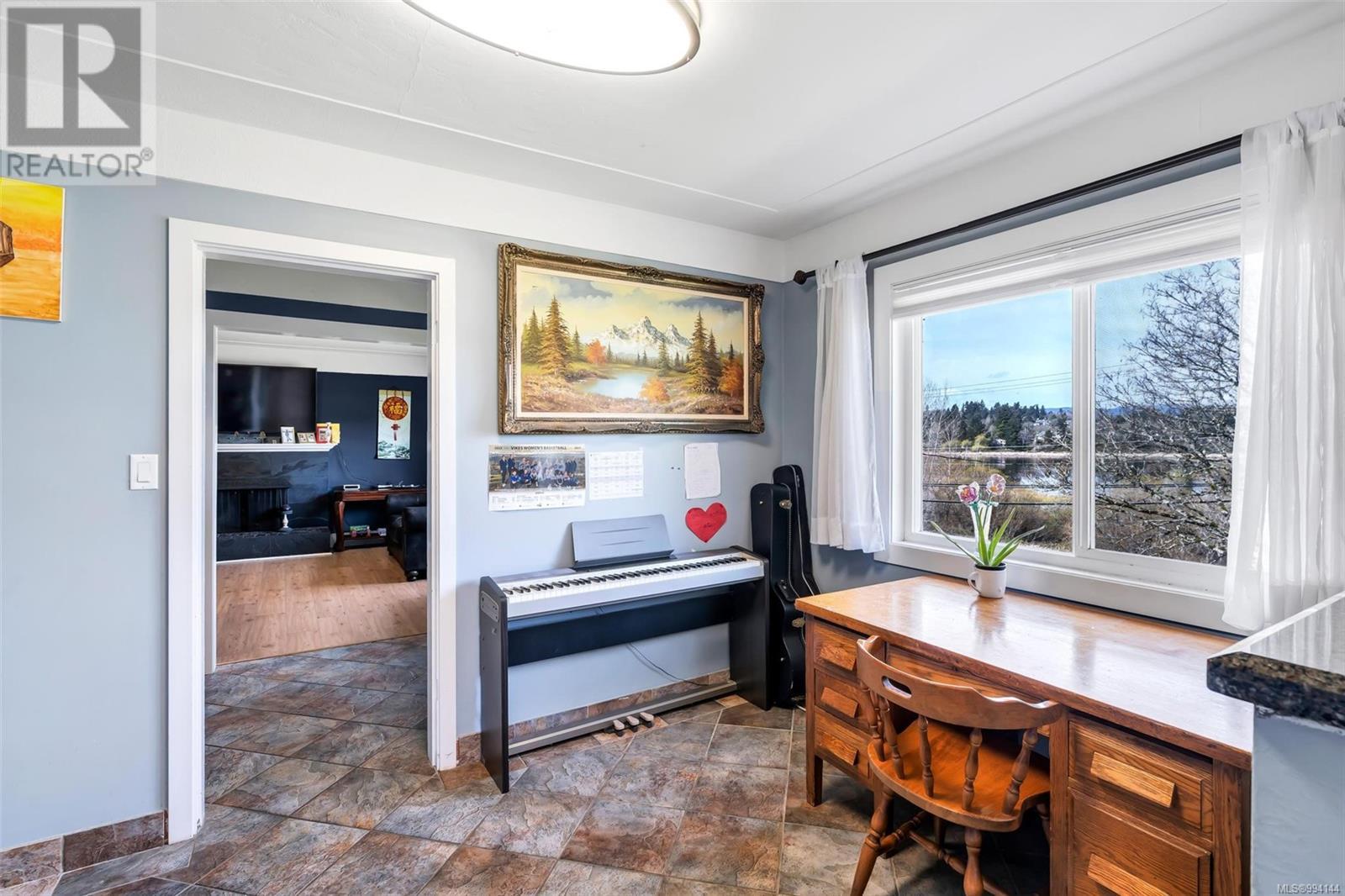 Photo 12 of 4087 Carey Rd, Saanich BC