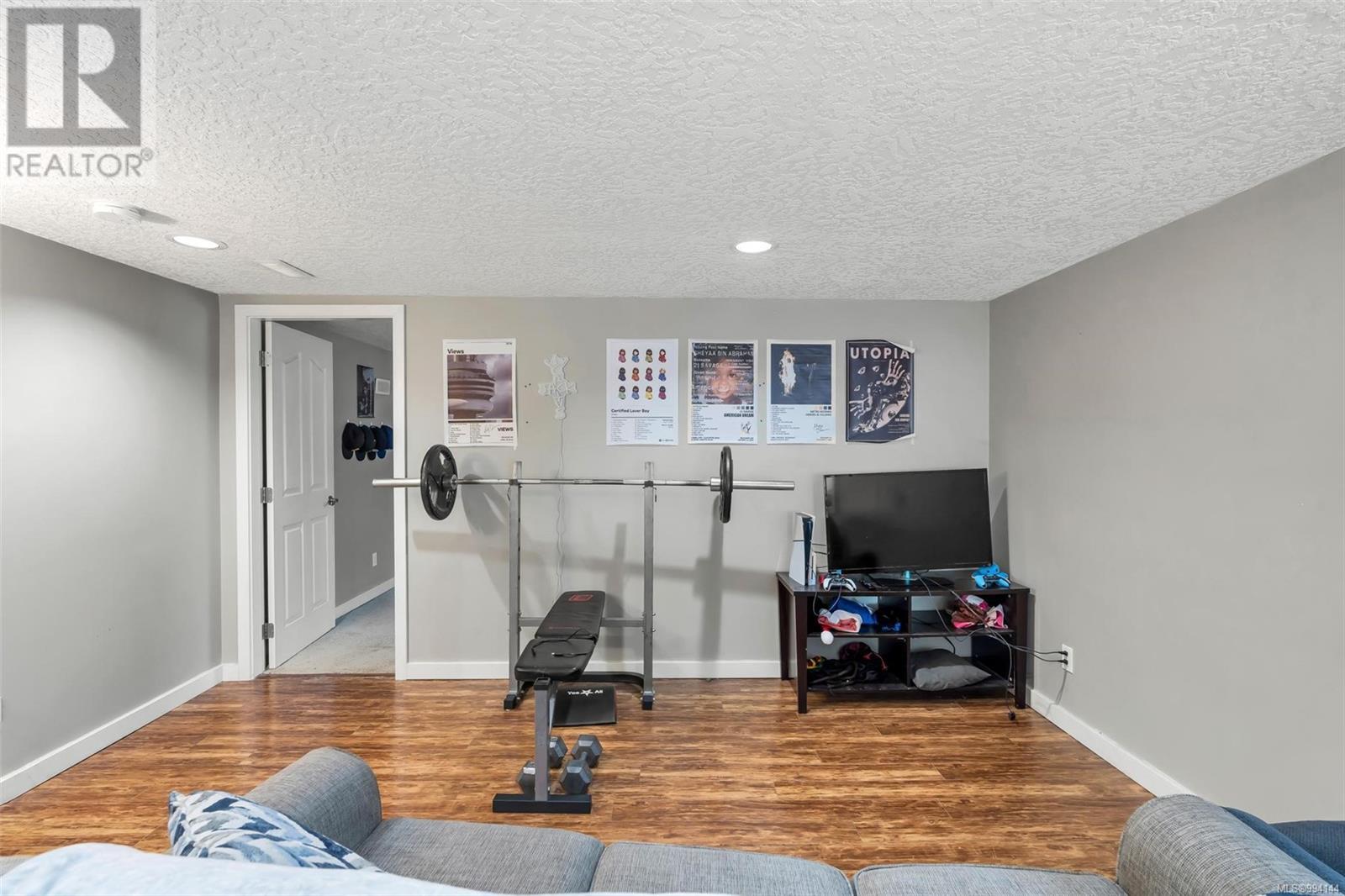 Photo 29 of 4087 Carey Rd, Saanich BC