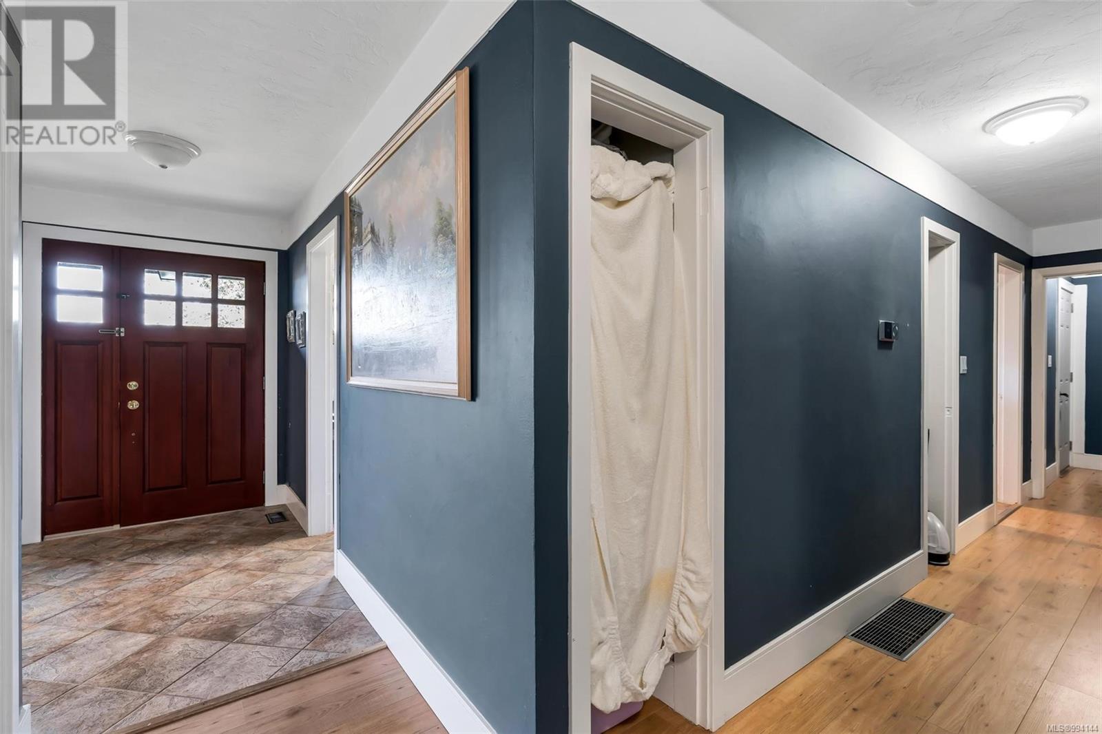 Photo 13 of 4087 Carey Rd, Saanich BC