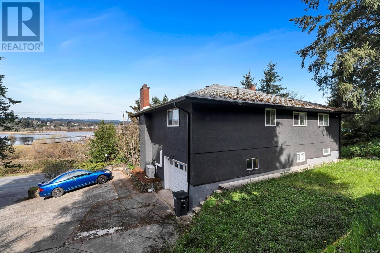 Photo 39 of 4087 Carey Rd, Saanich BC