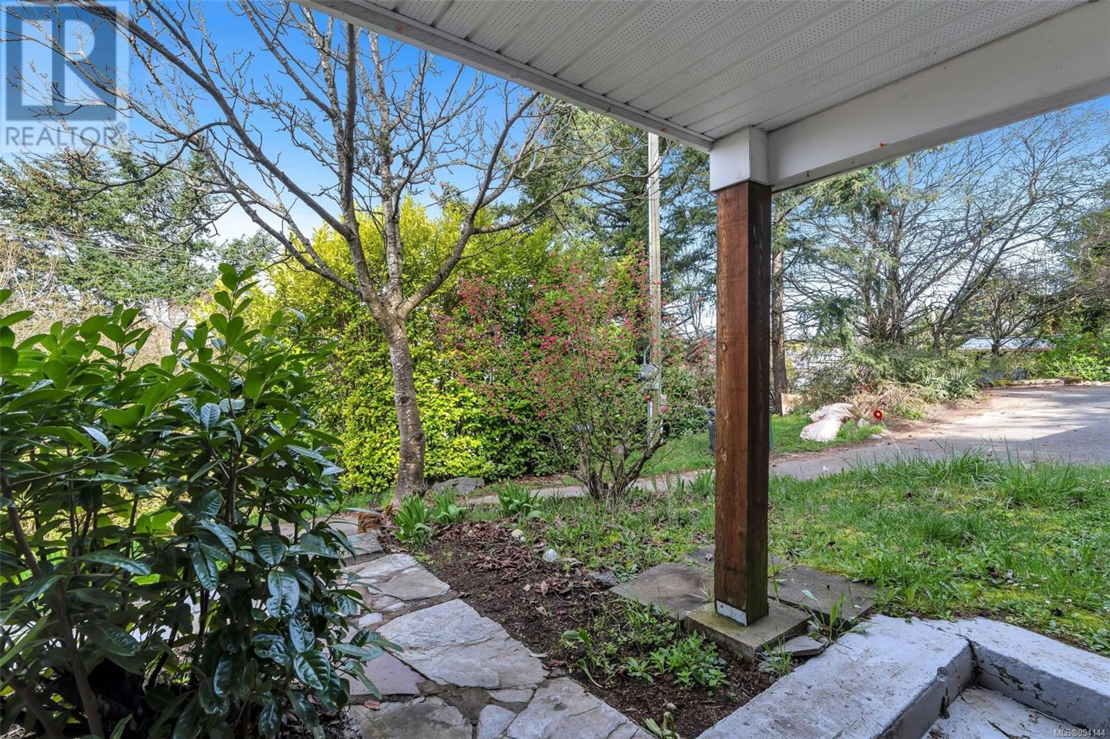 Photo 22 of 4087 Carey Rd, Saanich BC