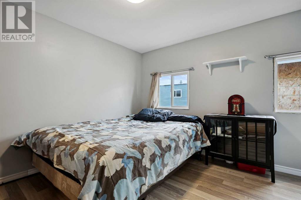 Single Family House Mobile Home for Sale in    Avenue SE Penbrooke Meadows Calgary 