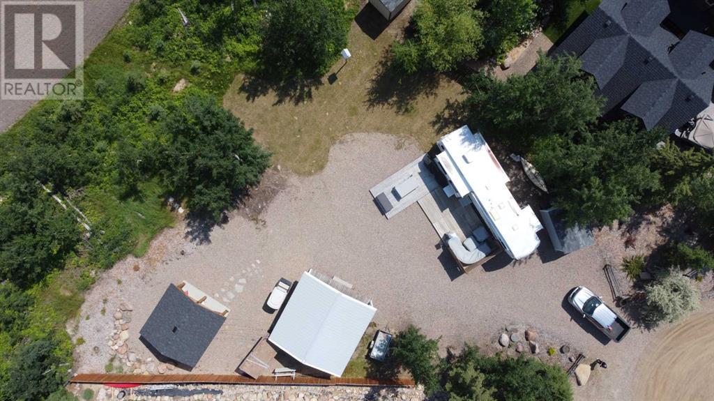Photo 3 of 6 Cedar Close, Lac Des Iles SK