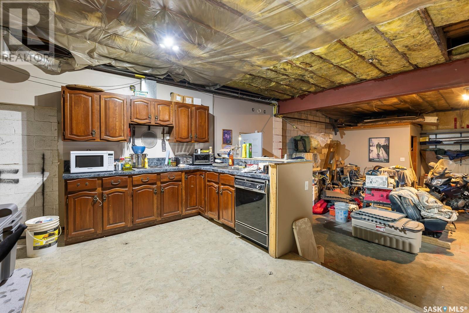Photo 18 of 1524 Montreal Street, Regina SK