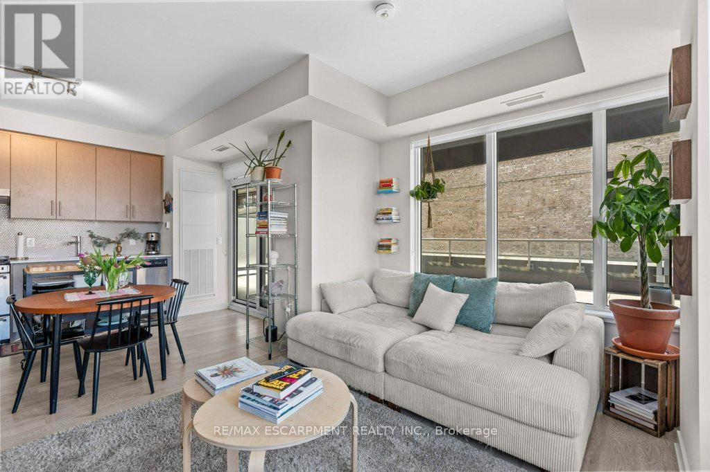 Photo 28 of 415 212 King William Street E, Hamilton ON
