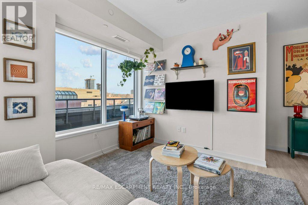 Photo 38 of 415 212 King William Street E, Hamilton ON