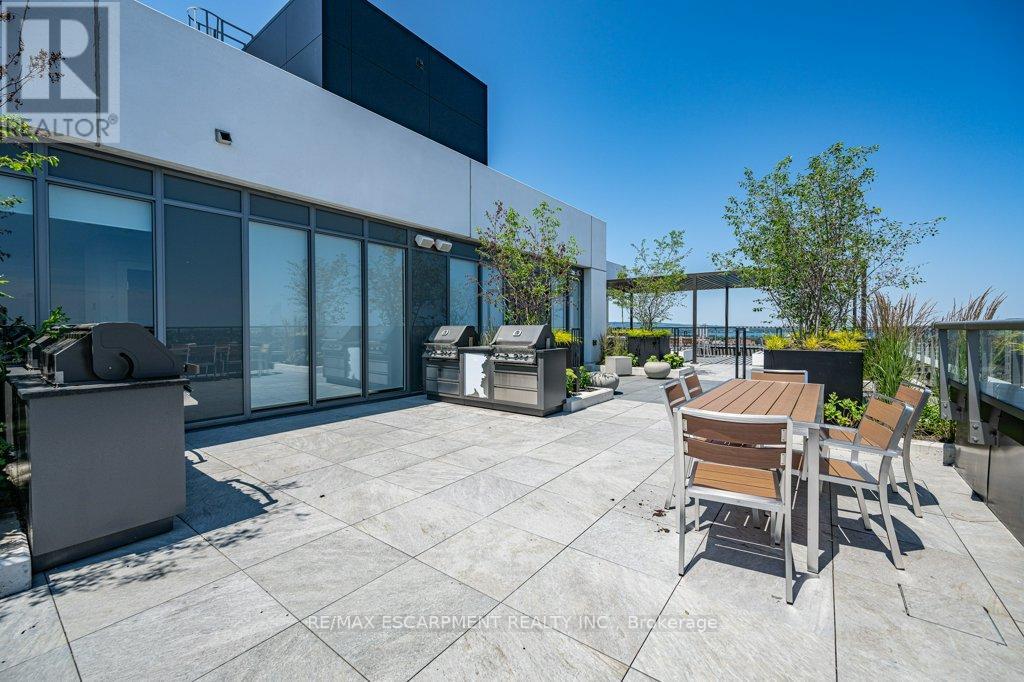 Photo 42 of 415 212 King William Street E, Hamilton ON