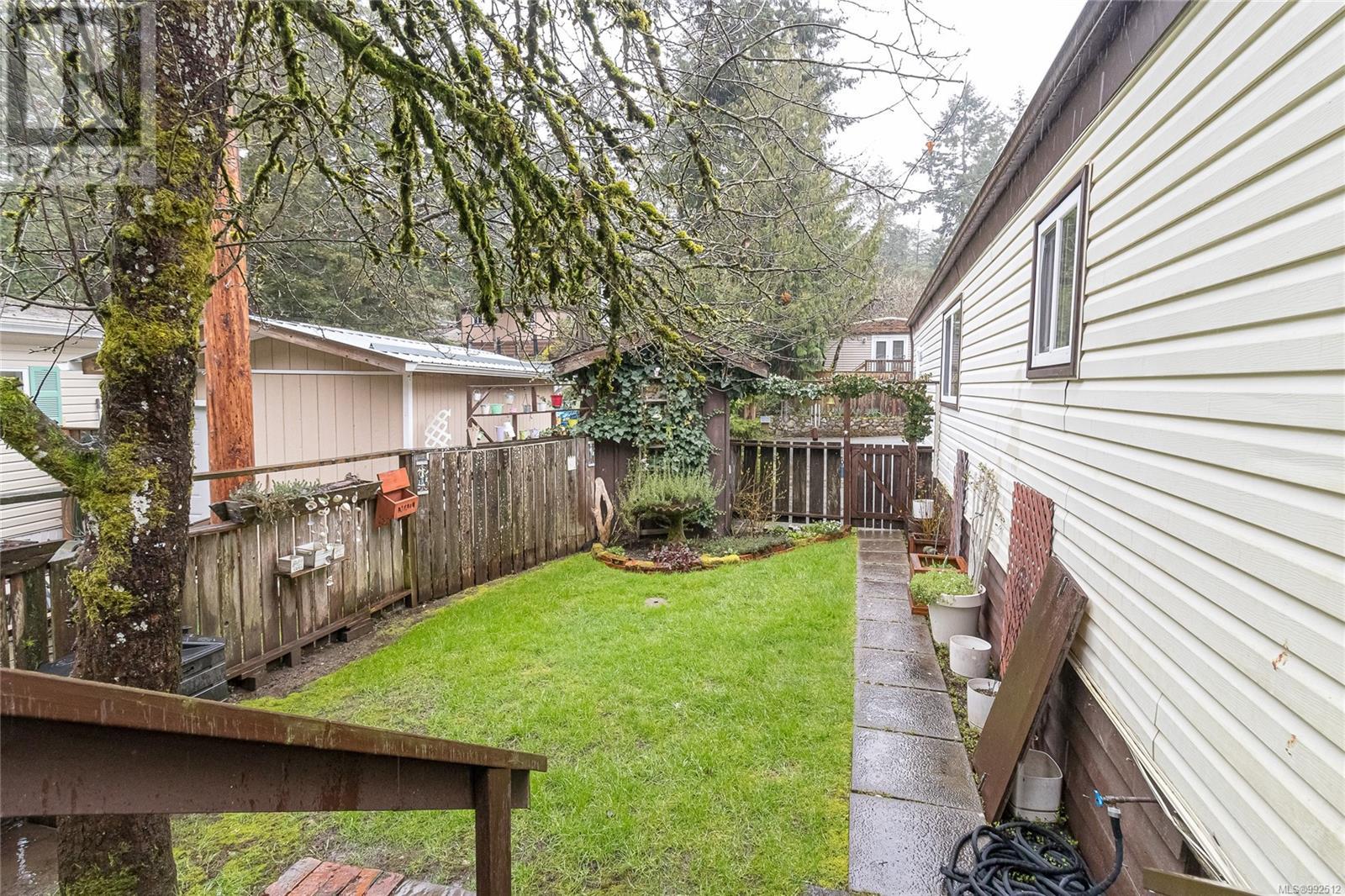 29 2500 Florence Lake Rd, Langford real estate listing 992512