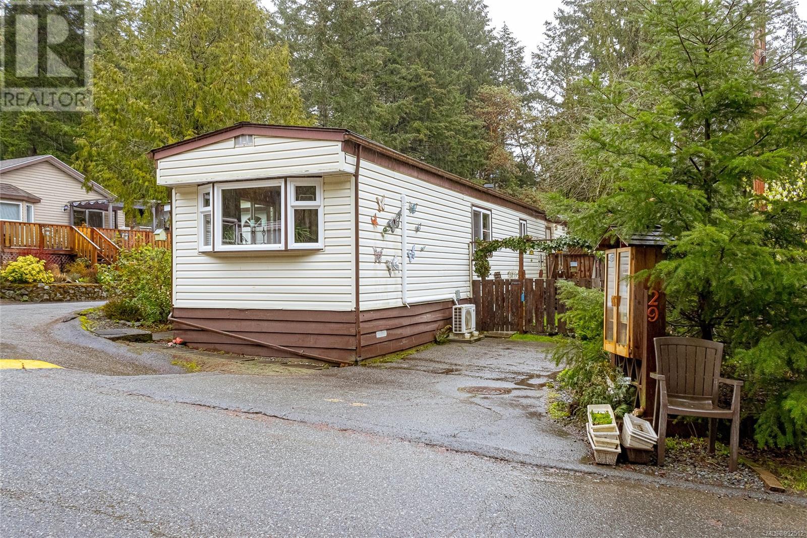 29 2500 Florence Lake Rd, Langford real estate listing 992512
