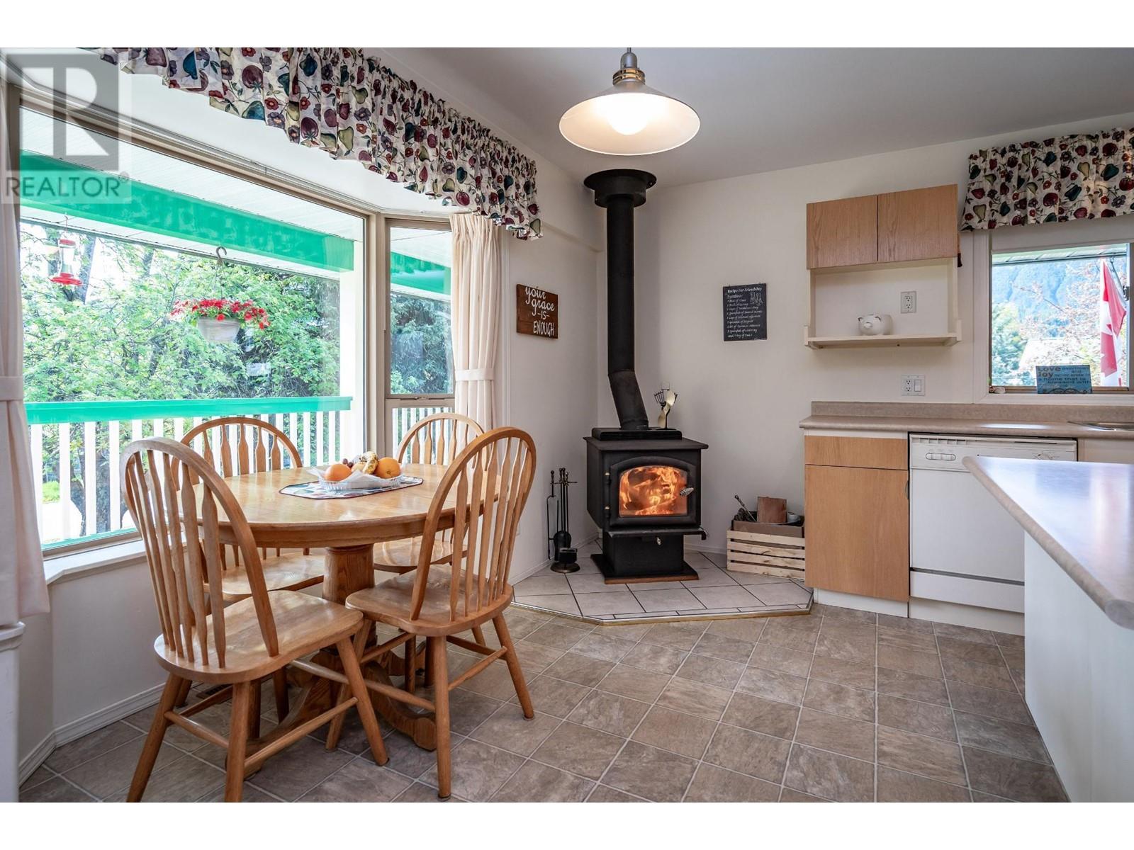 Photo 24 of 403 8th S Street, Kaslo BC