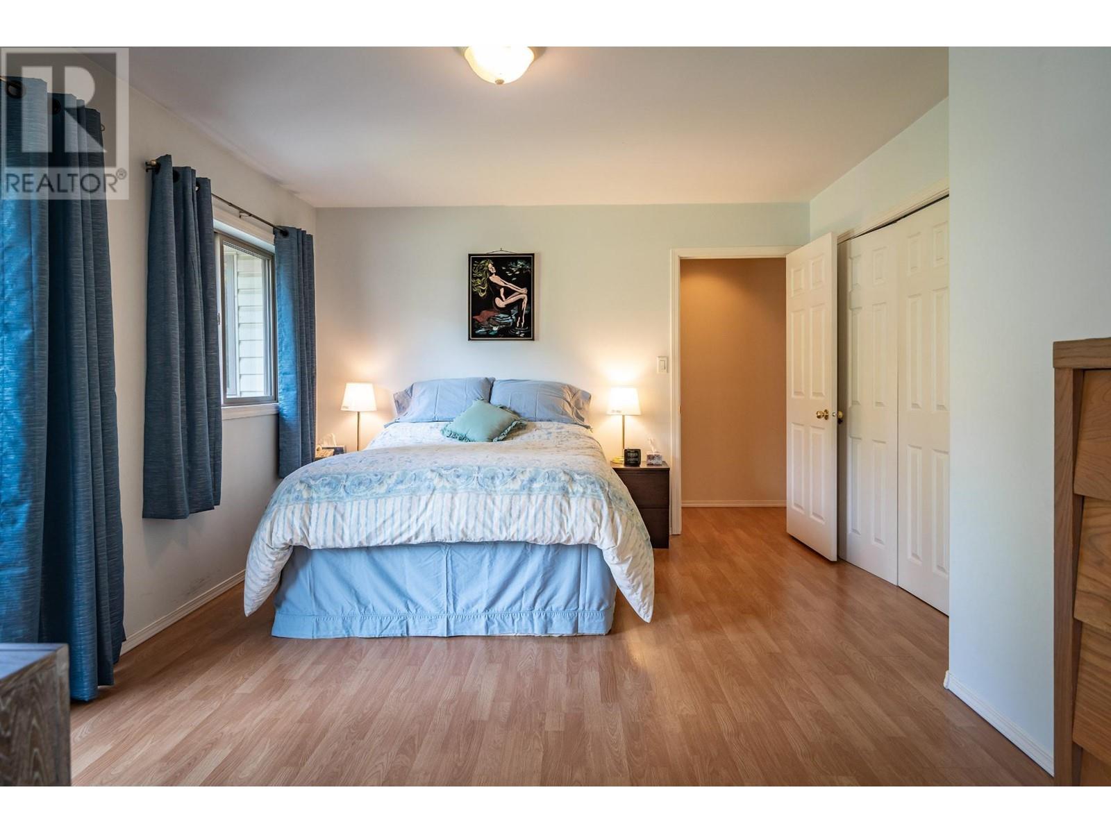 Photo 13 of 403 8th S Street, Kaslo BC