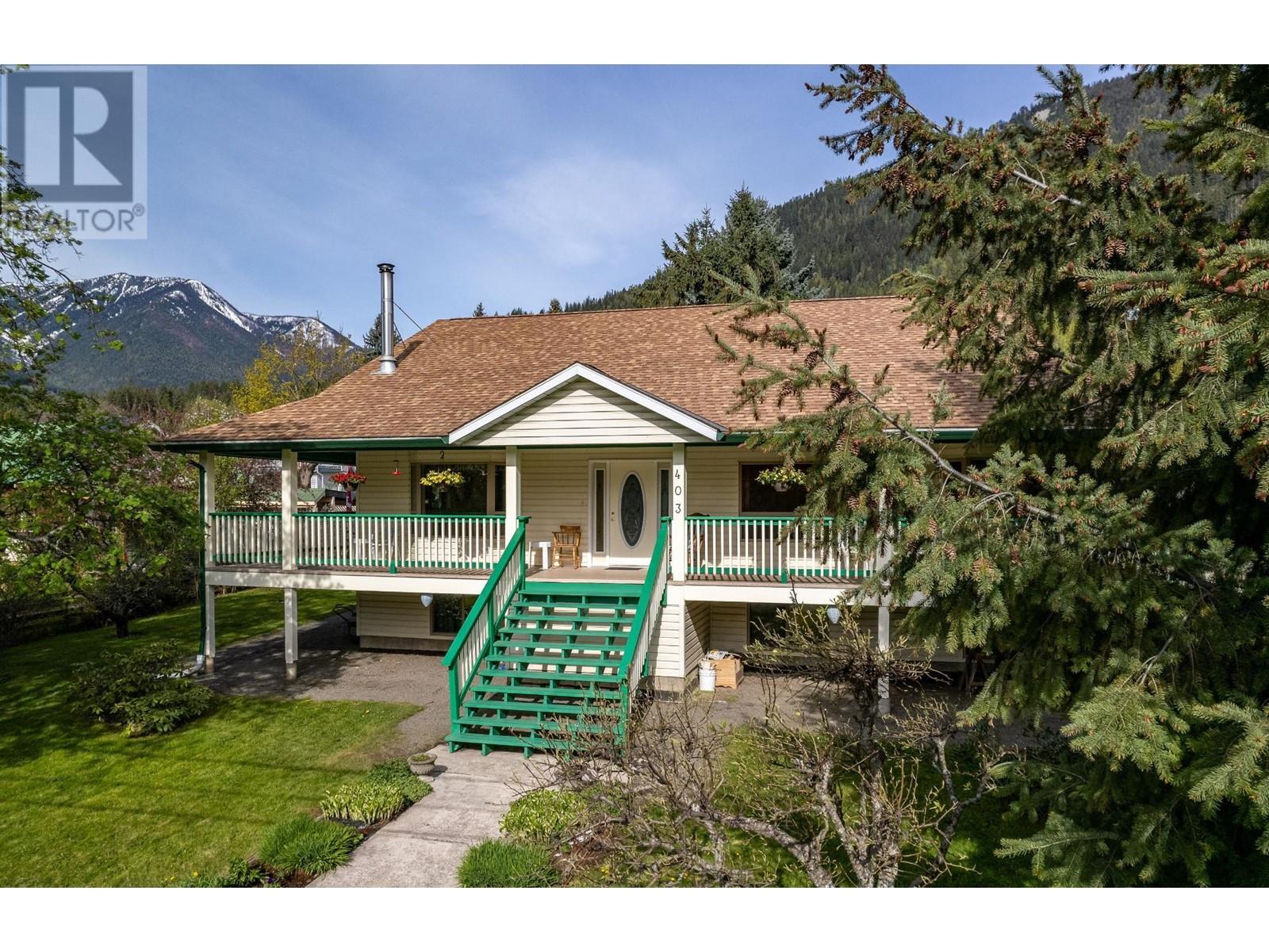 Photo 22 of 403 8th S Street, Kaslo BC