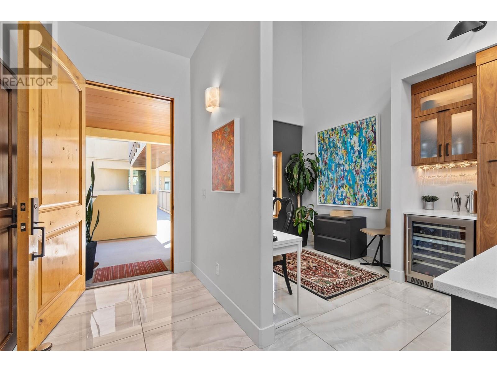 #701 250 MARINA WAY - Image 12