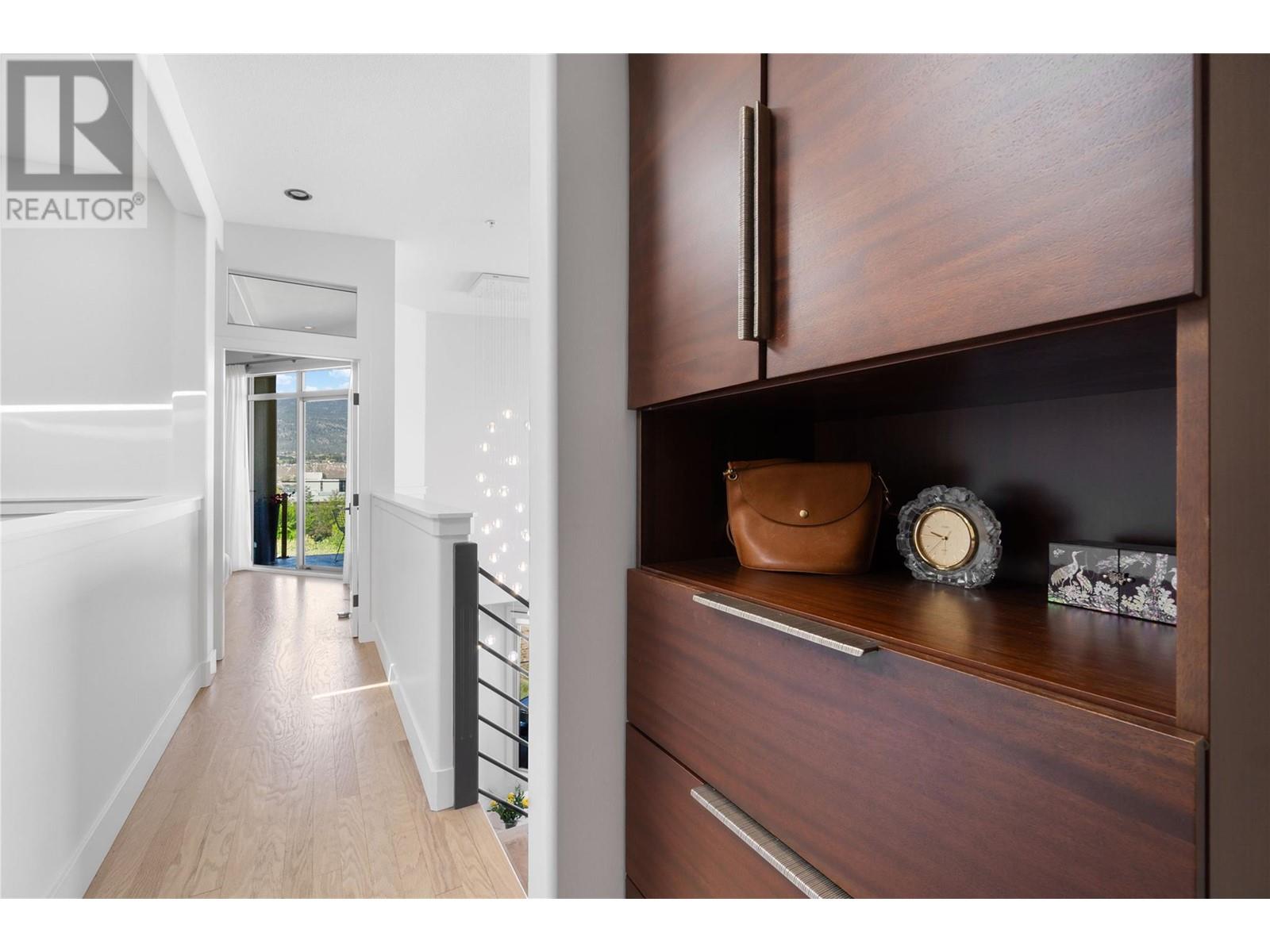 #701 250 MARINA WAY - Image 28