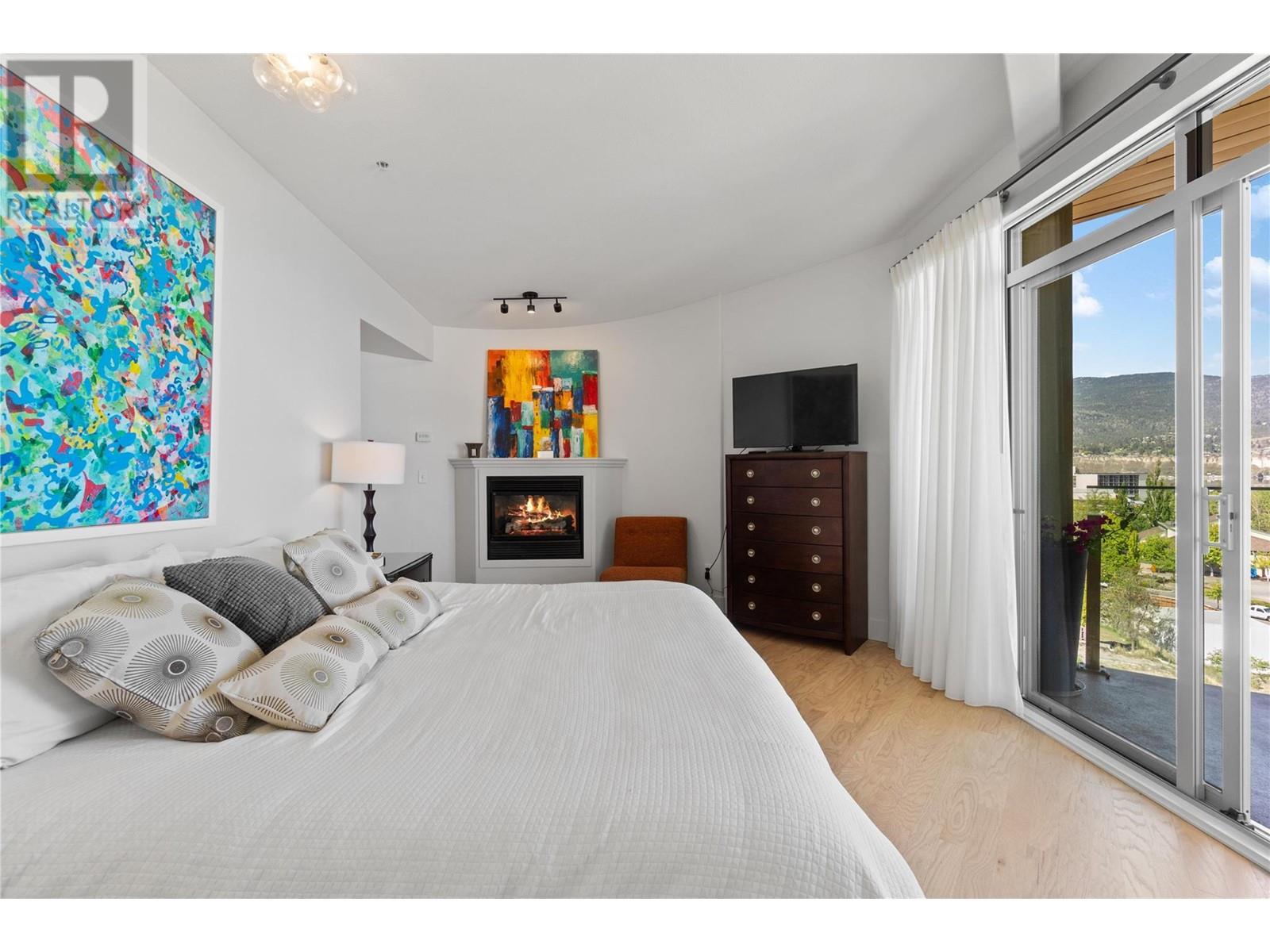 #701 250 MARINA WAY - Image 29