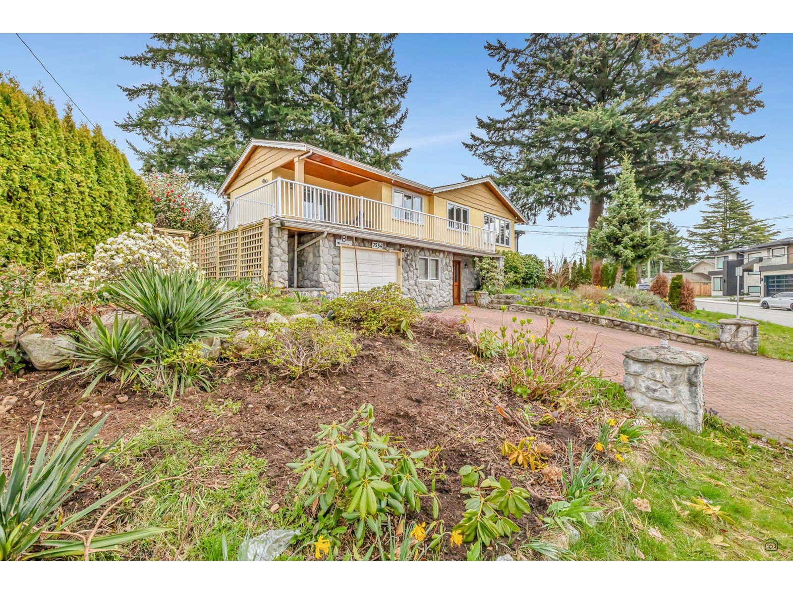 Photo 3 of 7554 Filey Drive, Delta BC