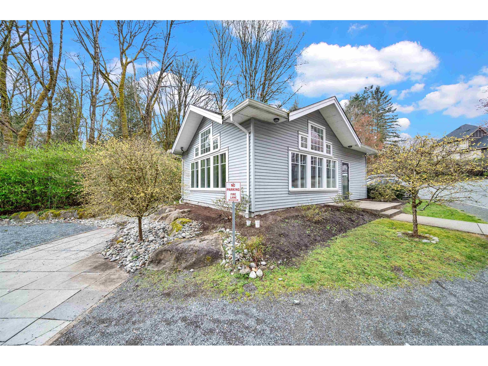 Photo 30 of 15 13864 Hyland Street, Surrey BC