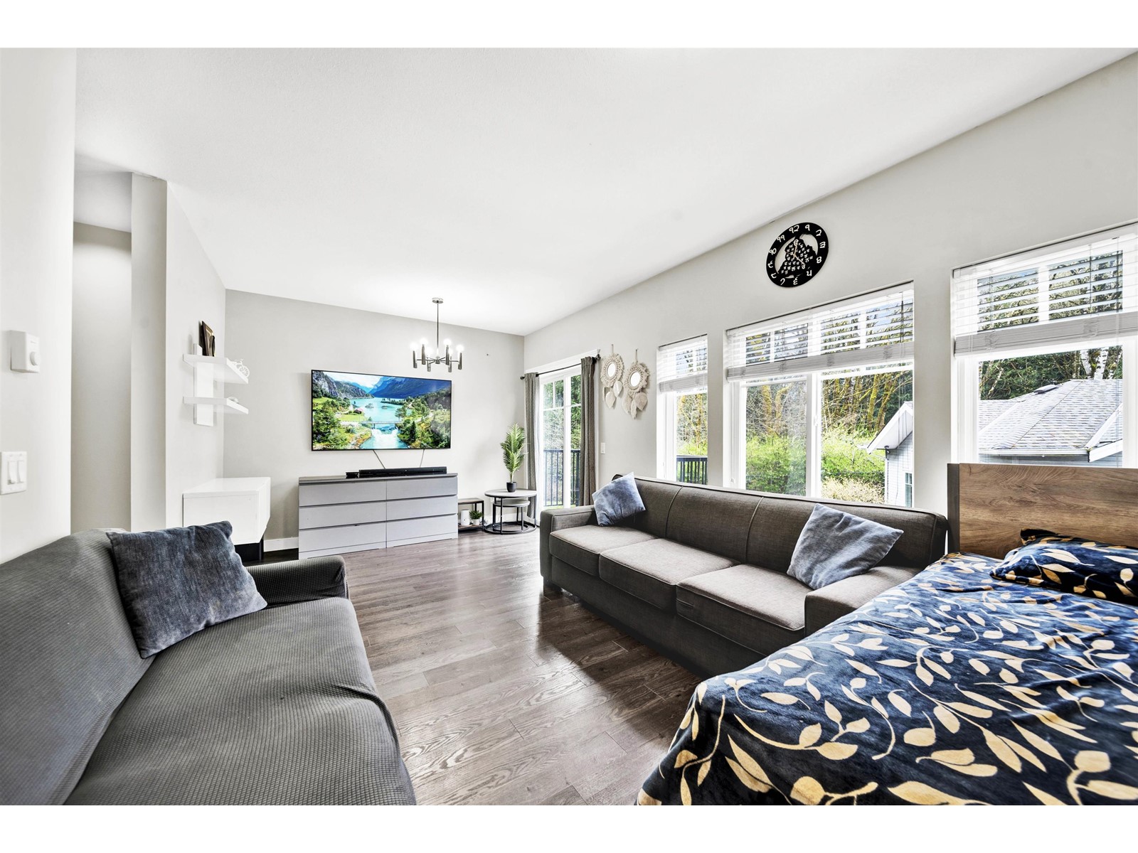 Photo 11 of 15 13864 Hyland Street, Surrey BC