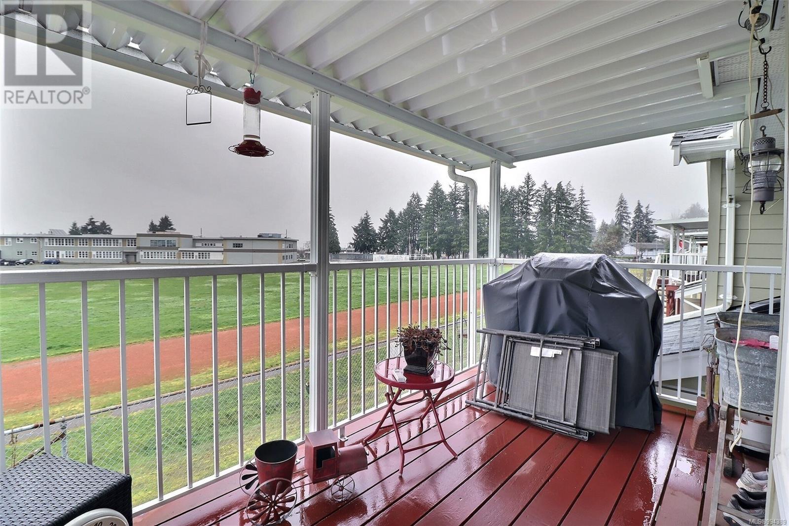 Photo 8 of 31 815 Dunsmuir Cres, Ladysmith BC