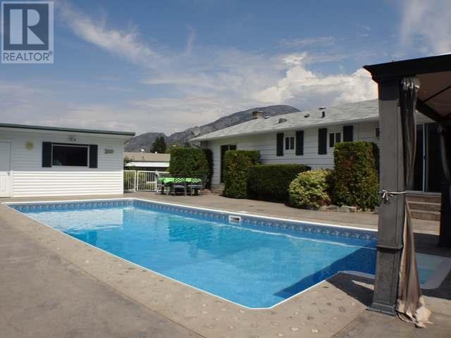 8404 Gala Crescent, Osoyoos