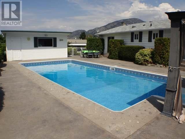 8404 Gala Crescent, Osoyoos