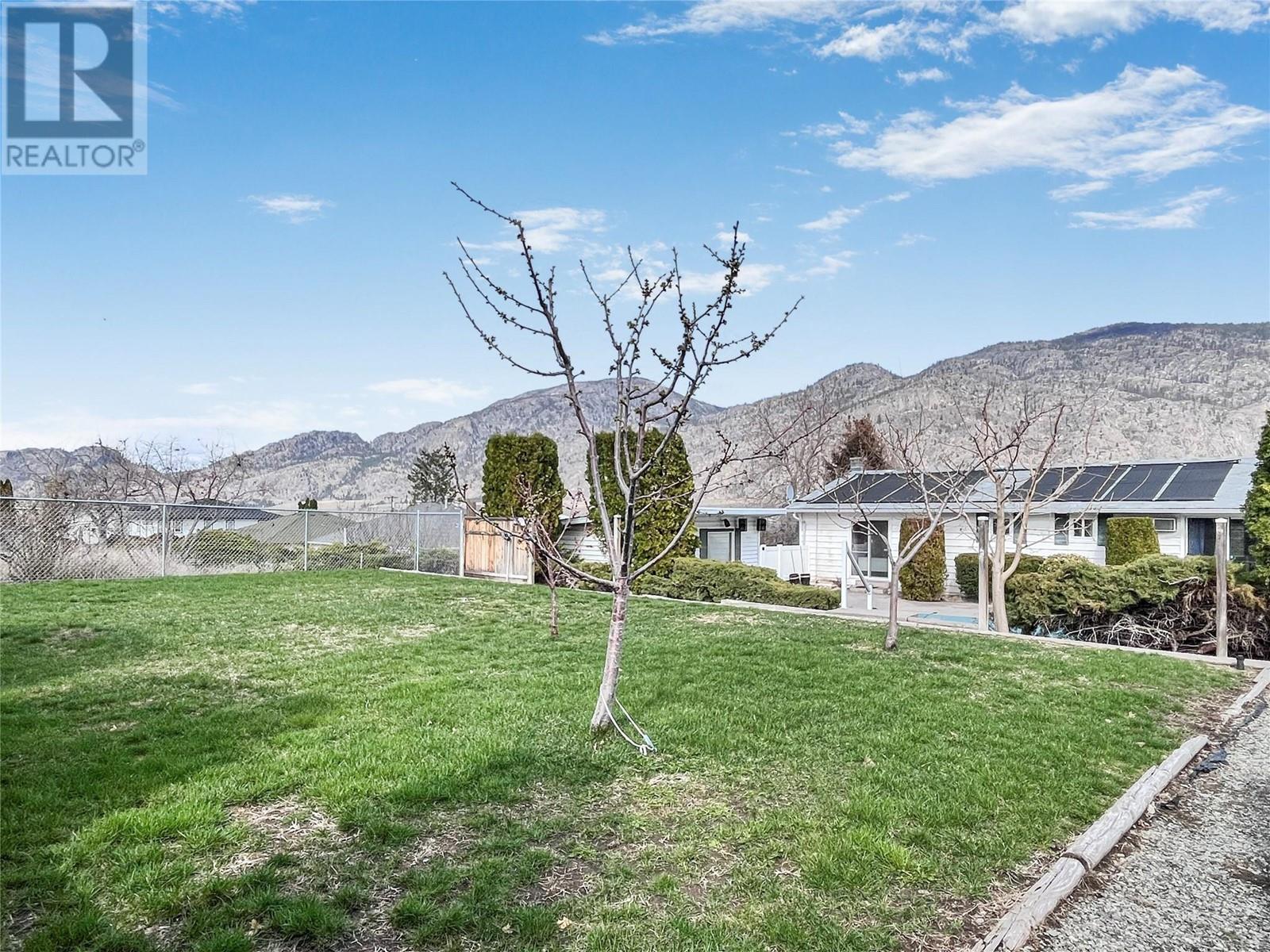 8404 Gala Crescent, Osoyoos