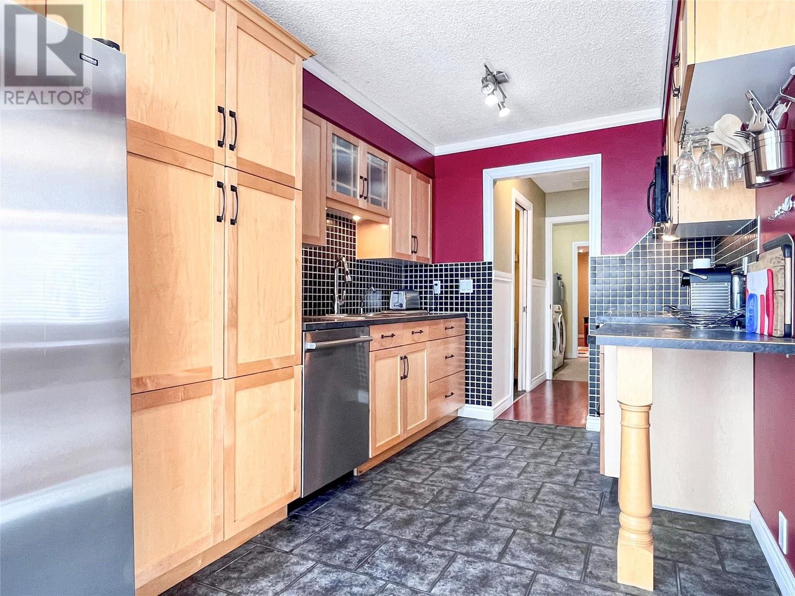 8404 Gala Crescent, Osoyoos