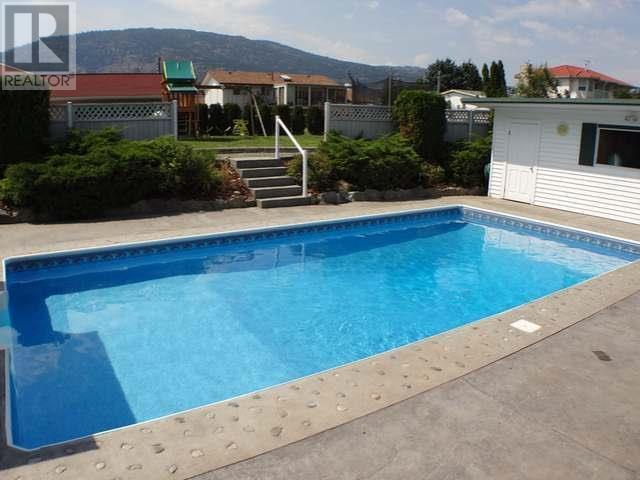 8404 Gala Crescent, Osoyoos