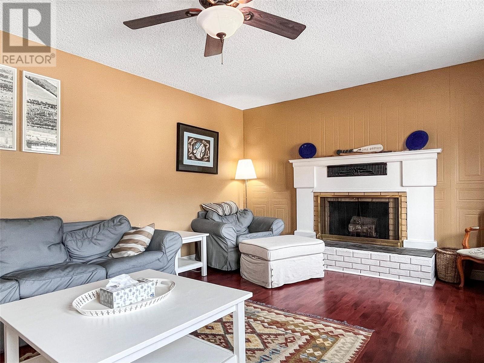 8404 Gala Crescent, Osoyoos