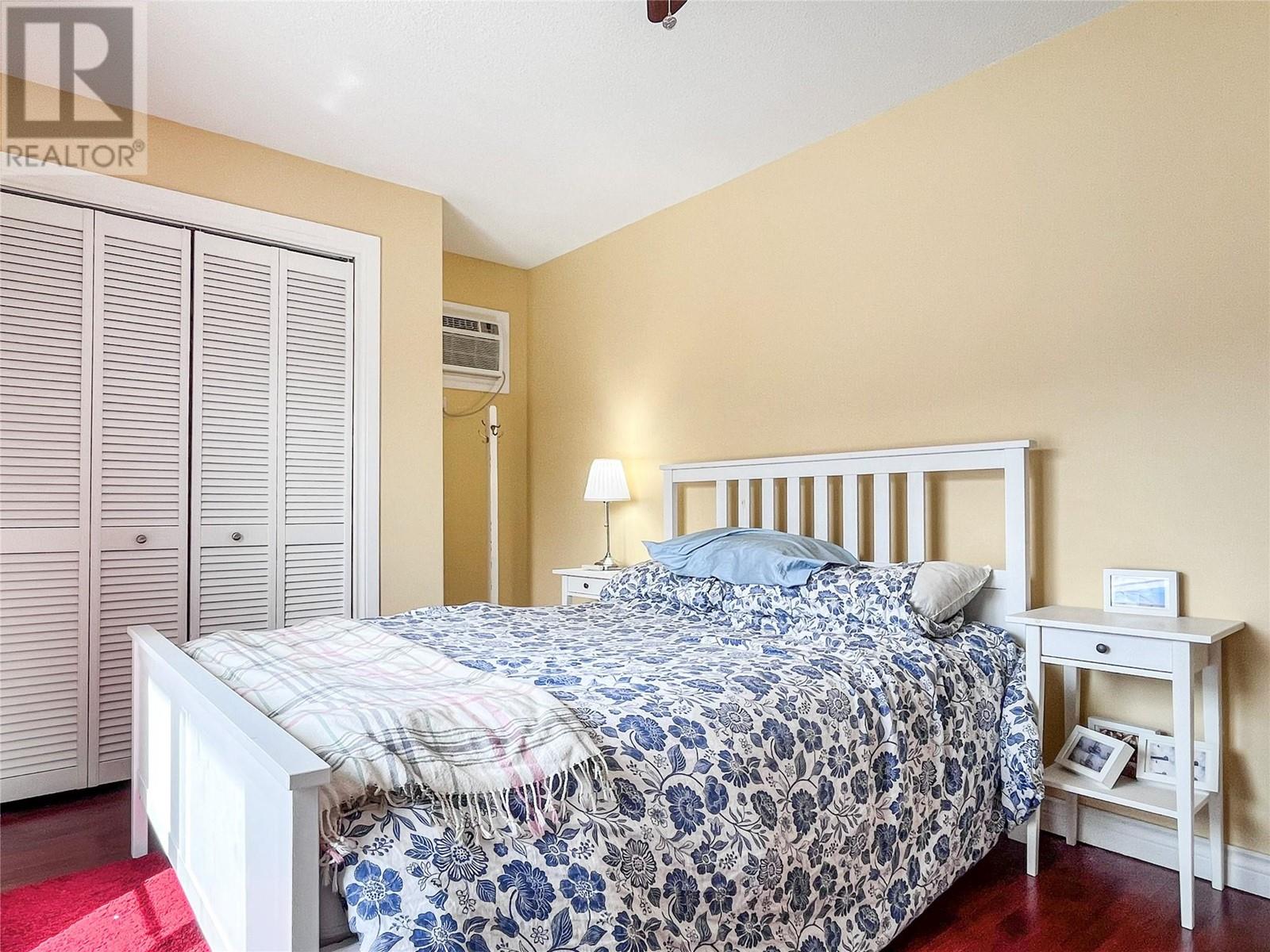 8404 Gala Crescent, Osoyoos