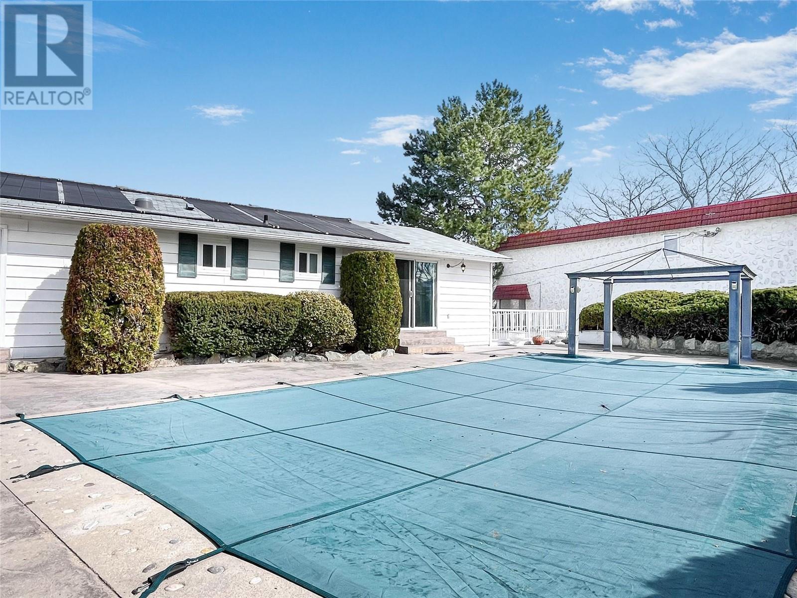 8404 Gala Crescent, Osoyoos
