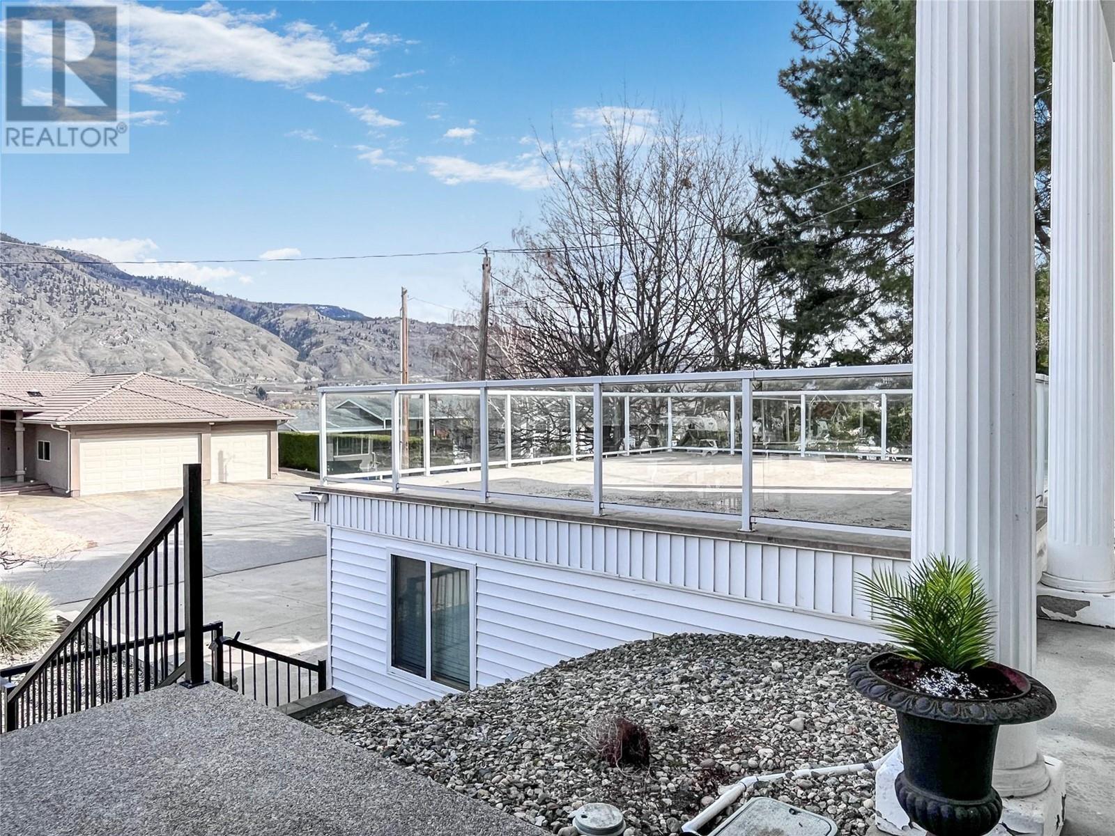 8404 Gala Crescent, Osoyoos