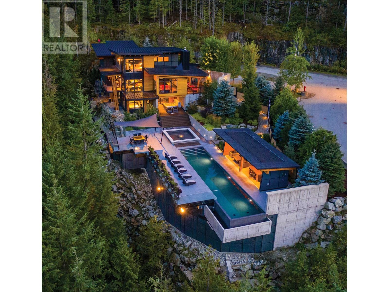 1563 SPRING CREEK DRIVE, Whistler